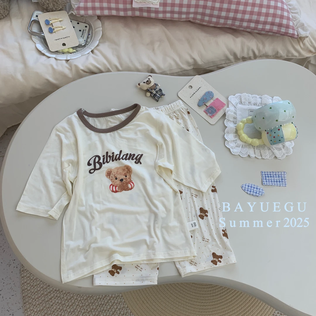 T3-10。2173 八月谷夏款儿童家居服字母小熊套装