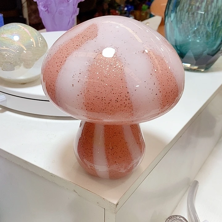 琉璃花瓶高度17厘米口17厘米