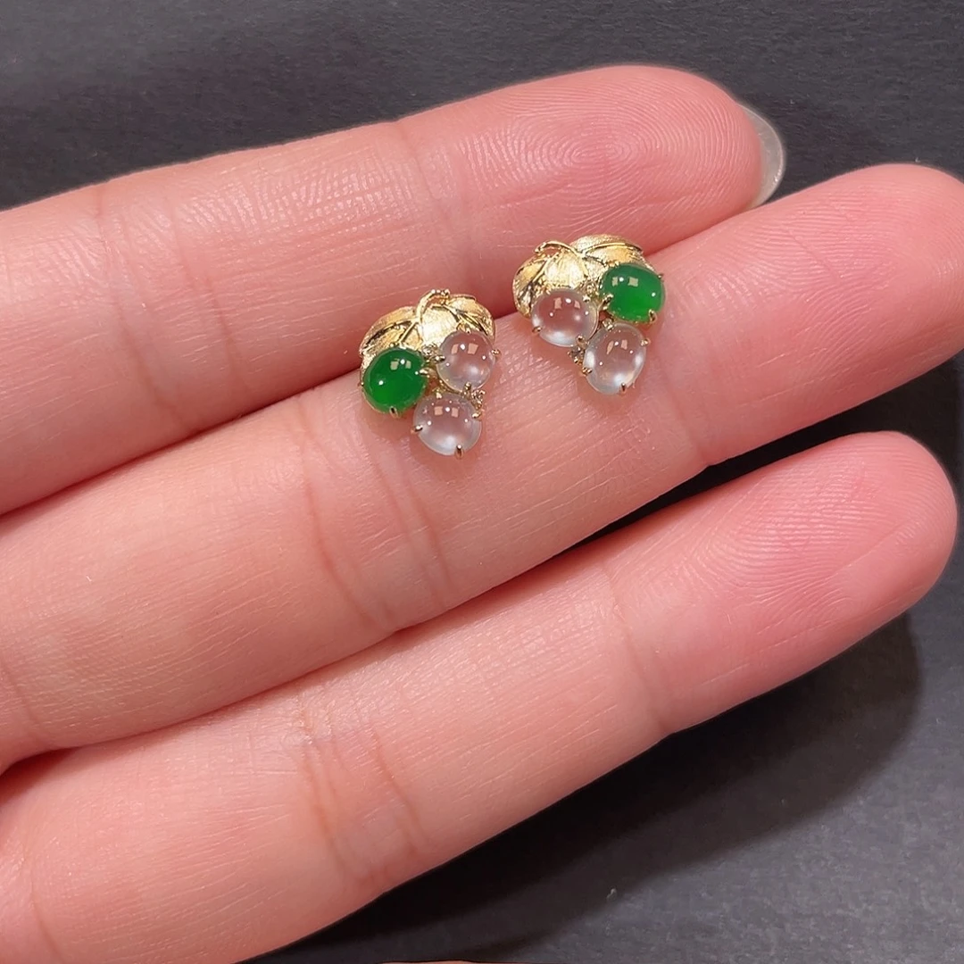 翡翠18K金镶嵌耳饰南非钻