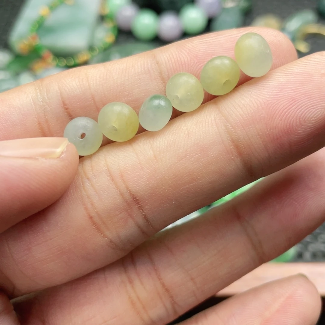 鑫***荷定制翡翠未镶嵌翡翠