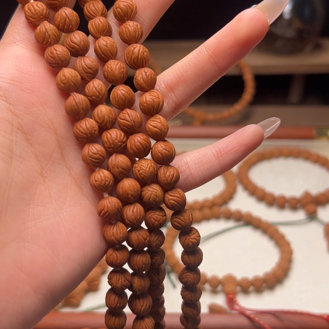 山***君木质类陕西龙纹桃核8.5