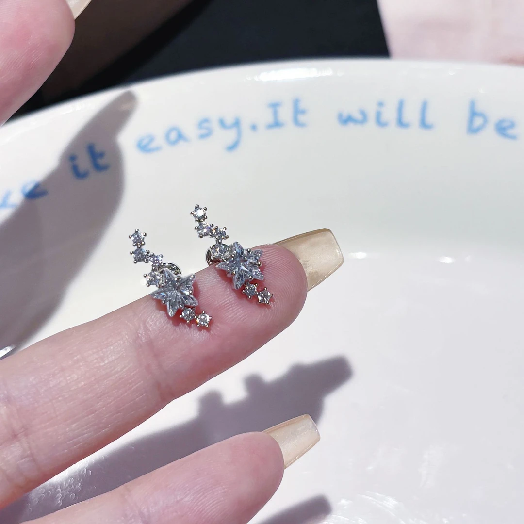 合金锆石耳饰 白锆轻奢系列耳骨钉ins精致