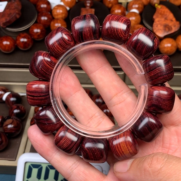 花梨木类股**人黄花梨1.8F5