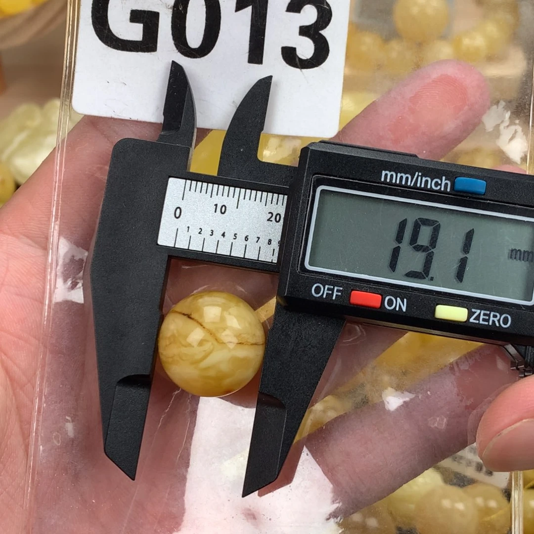 蜜蜡未镶嵌珠宝奇石裸石