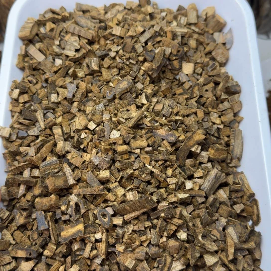 沉香碎屑沉香莺歌绿米粒100克