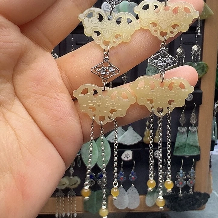 仙***姐翡翠银S925镶嵌耳饰