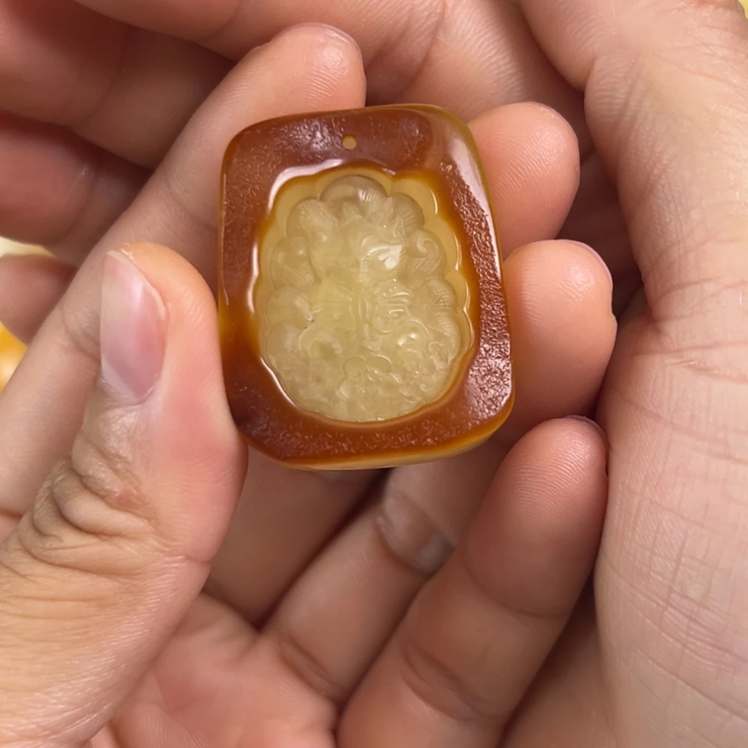 蜜蜡未镶嵌裸石蜜蜡