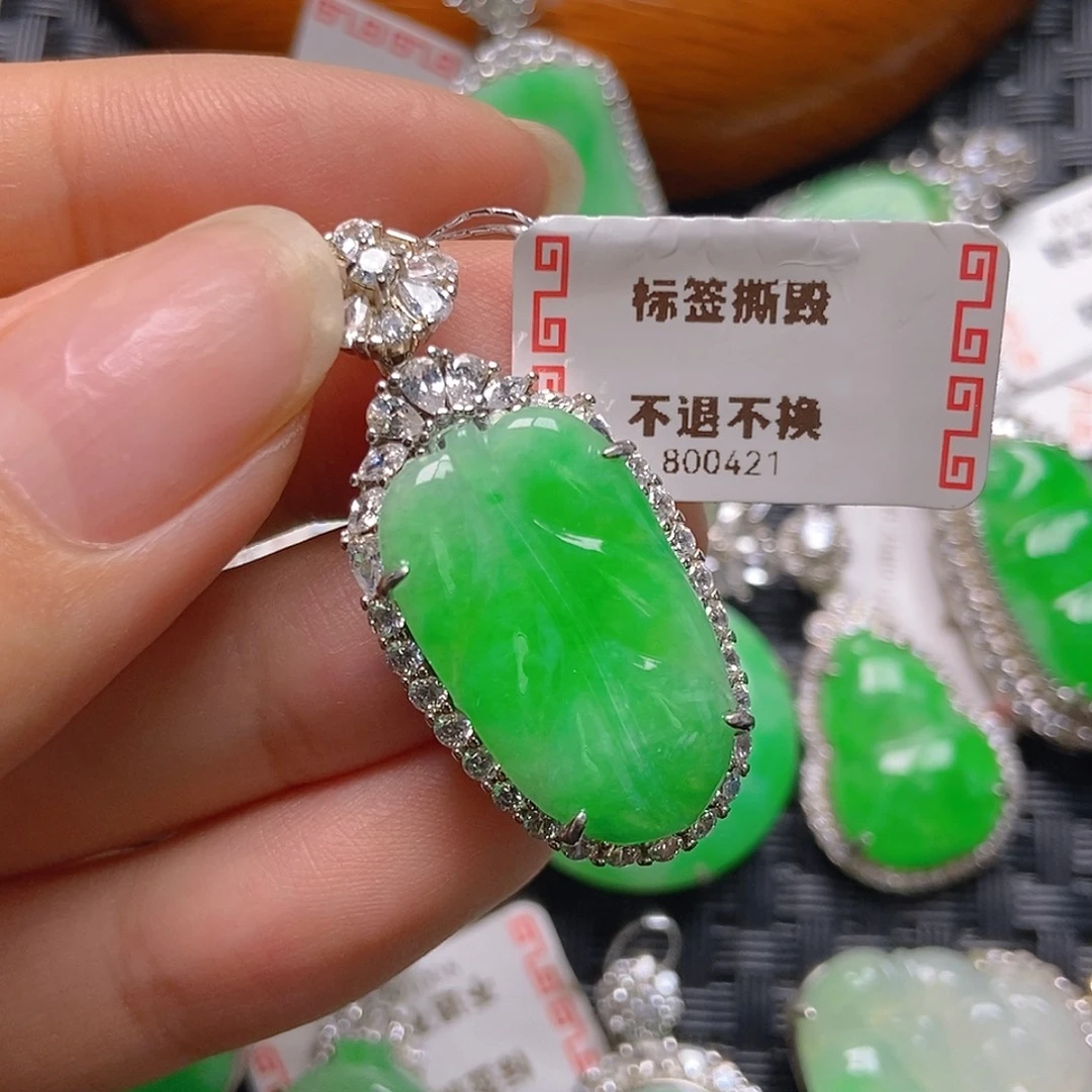 翡翠银S925镶嵌颈饰