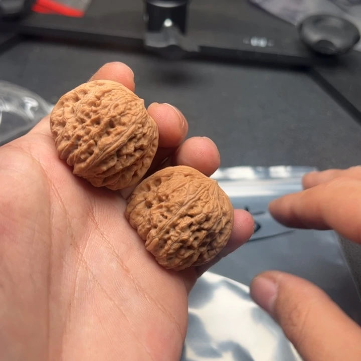 文玩核桃吊坠?*?15核桃