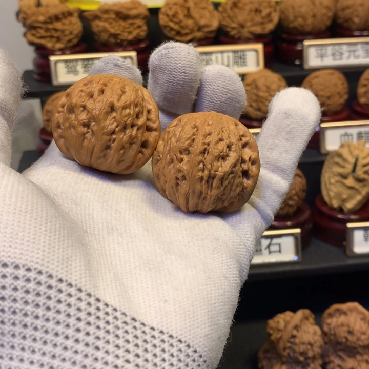 文玩核桃把件勇***铁锤