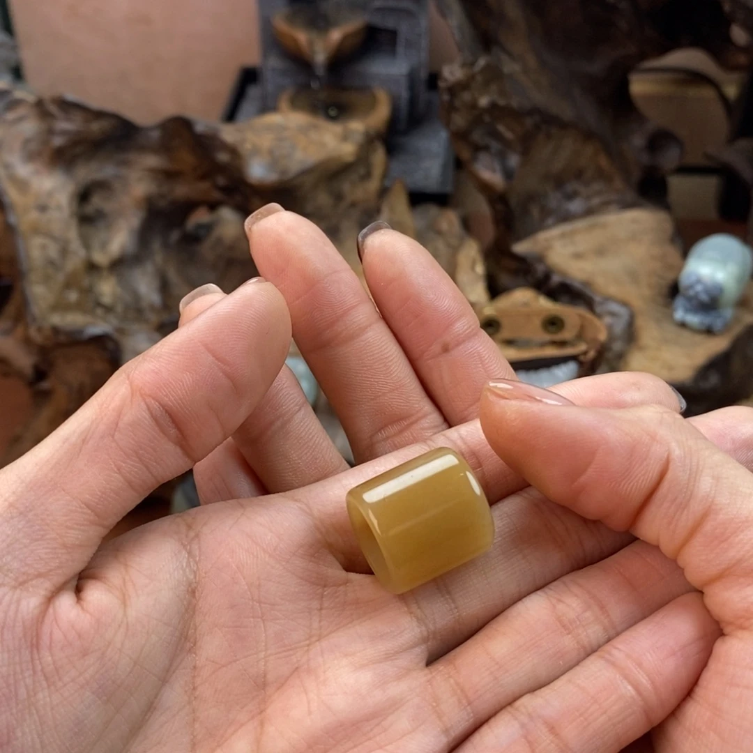 红***@和田玉未镶嵌颈饰