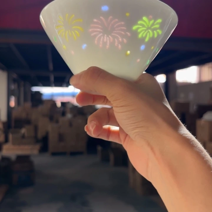 青瓷景德镇陶瓷两只微瑕