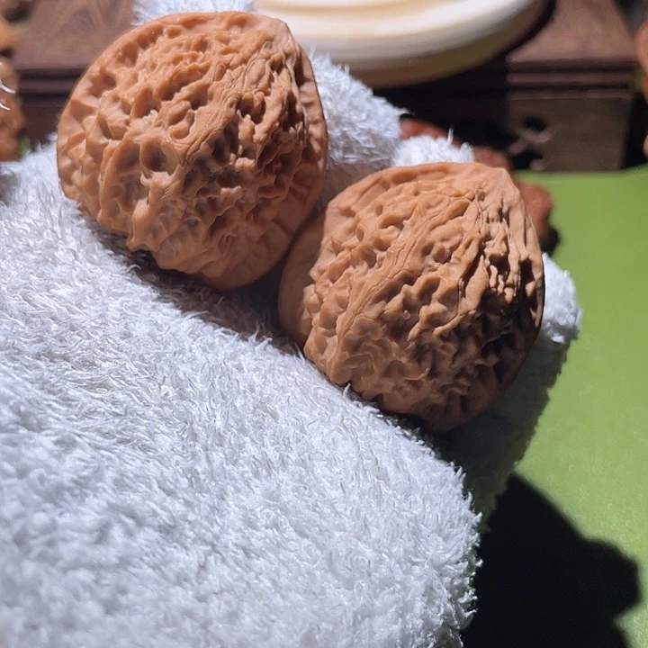 39精品正桩毕业金牛核桃