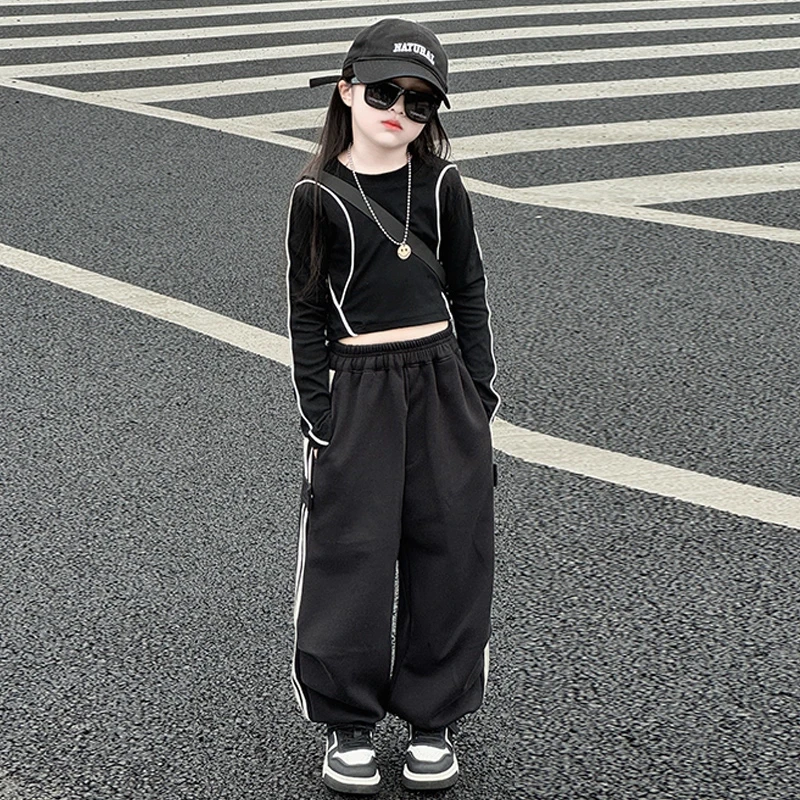 女童秋冬套装2025新款儿童洋气时髦运动服中大童装秋冬款两件套潮