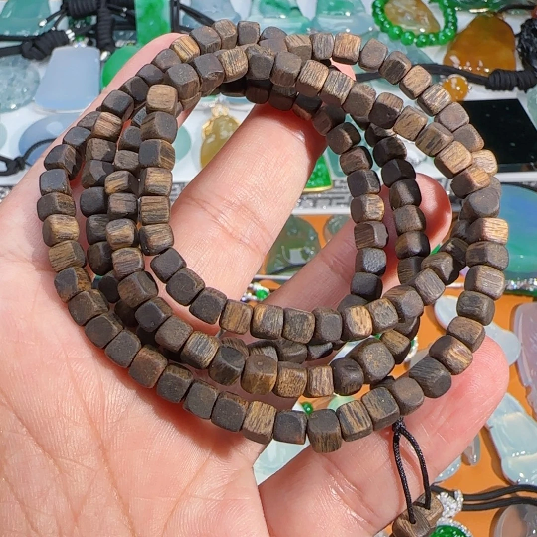 沉香手串沉水海南绿奇楠5mm四方珠长串