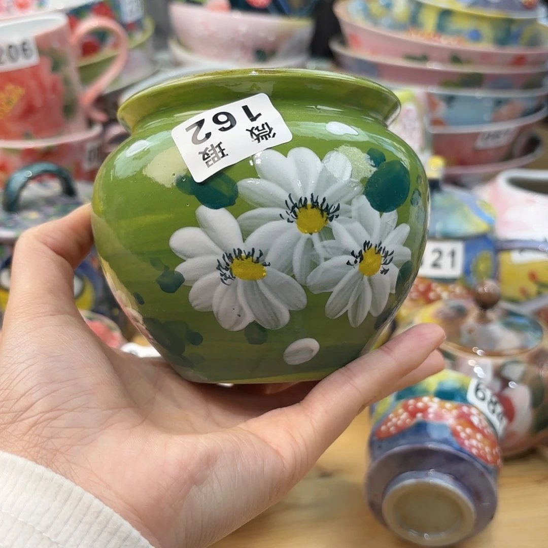 瓷片兔兔哈哈哈哈哈好