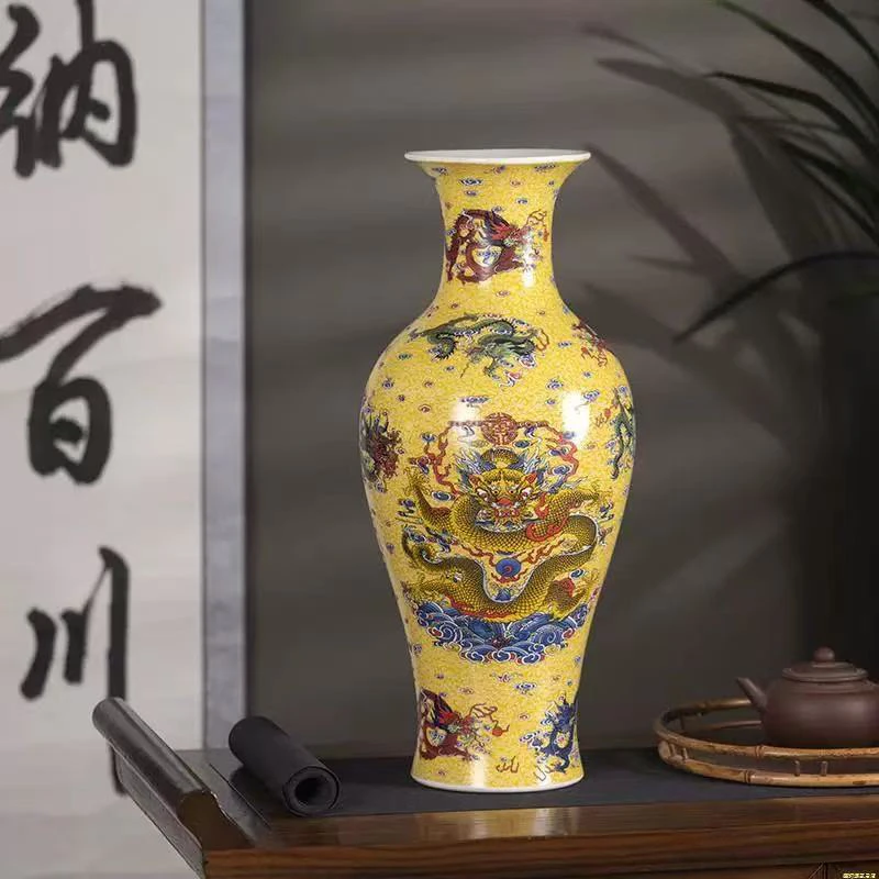 景德镇陶瓷龙纹珐琅彩鱼尾瓶