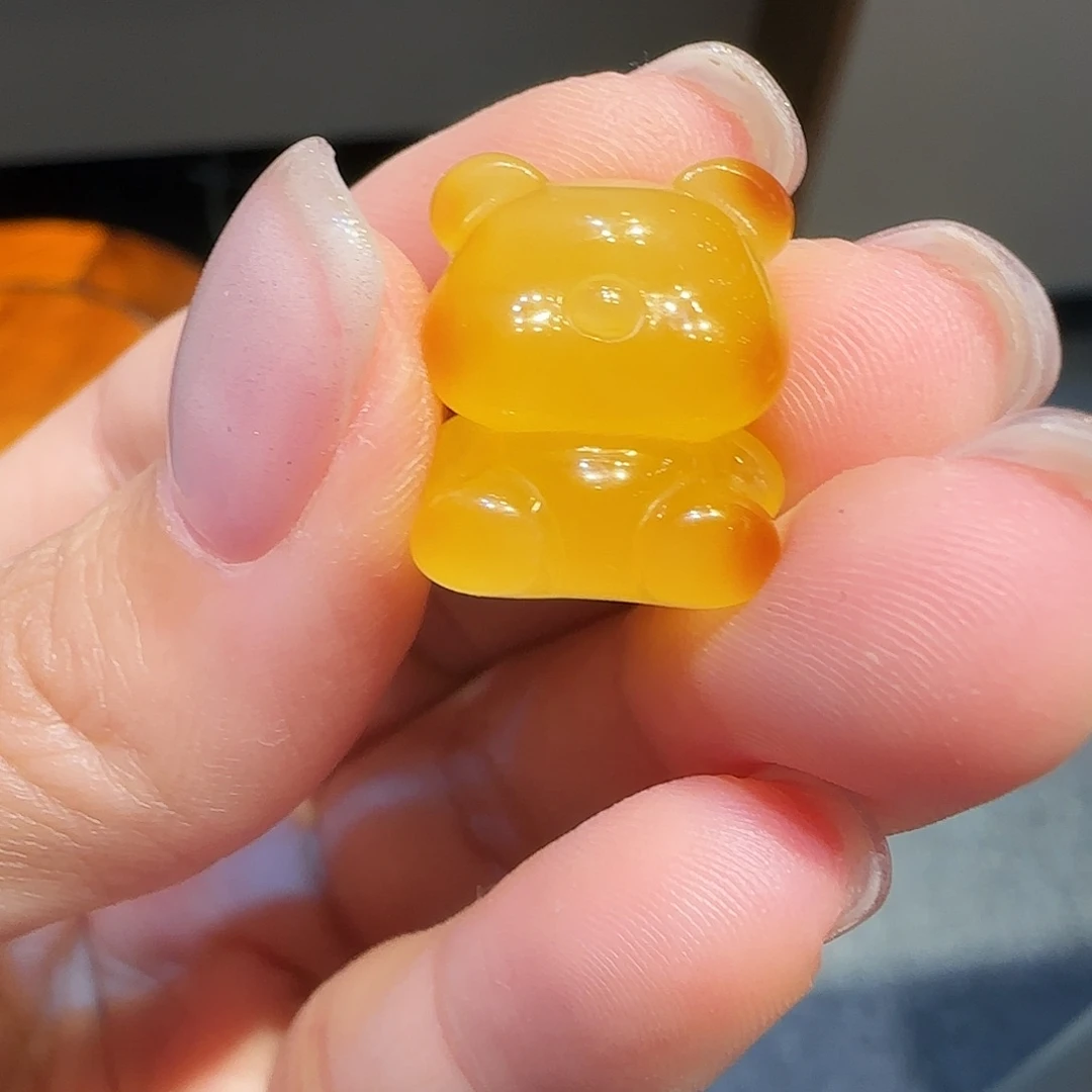 甜***儿琥珀未镶嵌珠宝奇石
