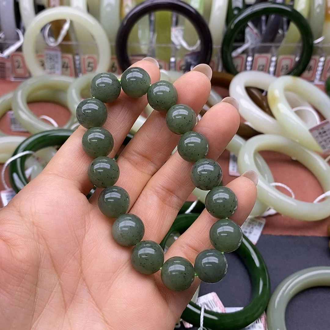 未镶嵌和田玉挂件避****6