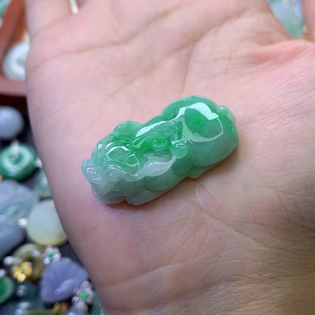 【闪购商品】吊坠(不含链)未镶嵌翡翠