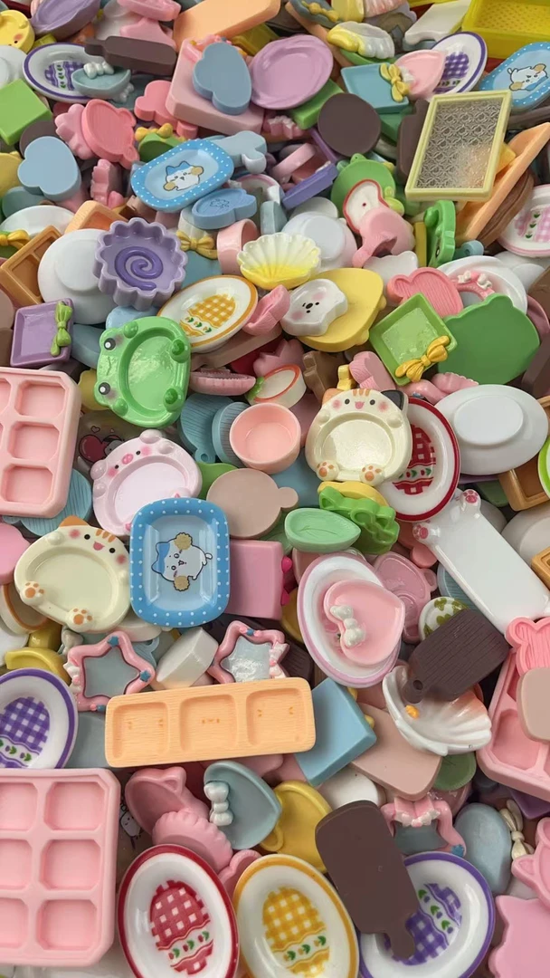 可爱波点微缩盘子食玩迷你餐具娃娃屋仿真食品摆件