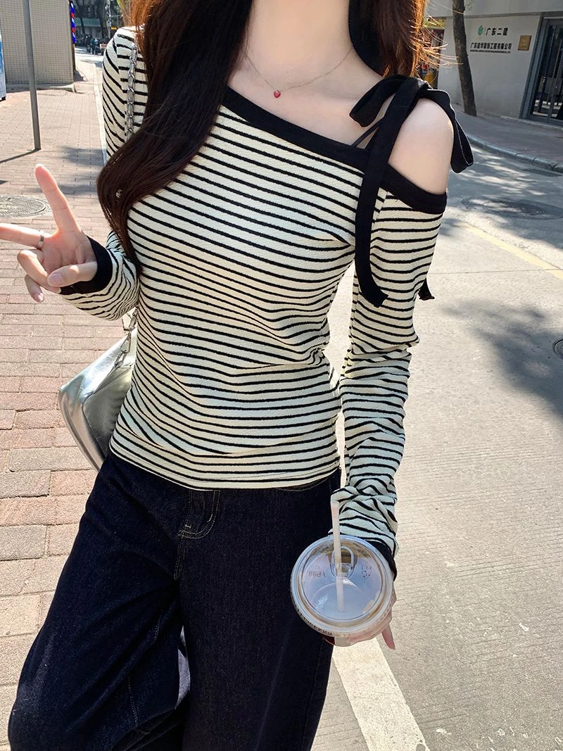 韩系复古撞色条纹露肩长袖T恤女春季气质慵懒休闲显瘦超好看上衣