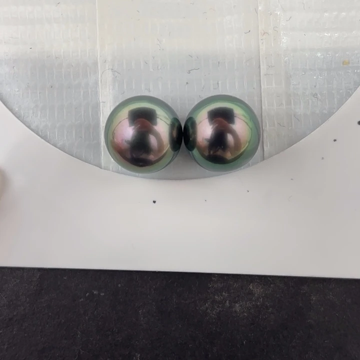 定制海水珍珠未镶嵌裸珠11.7-11.8mm大溪地两颗