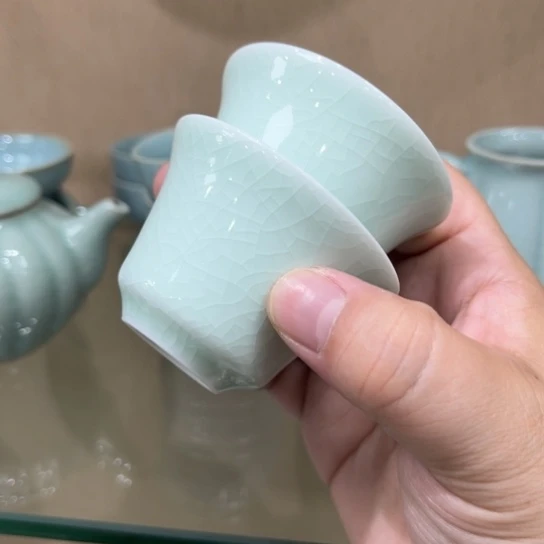 瓷片陶瓷茶具汝瓷茶具