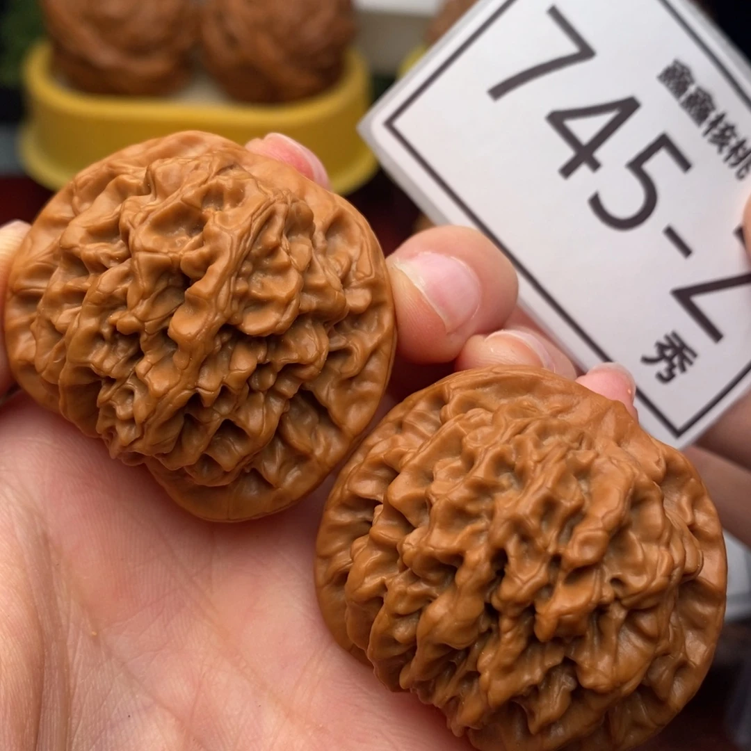 文玩核桃把件秦闷40……