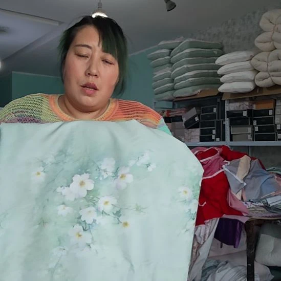 棉高端被套2m×2m三，整套一只。