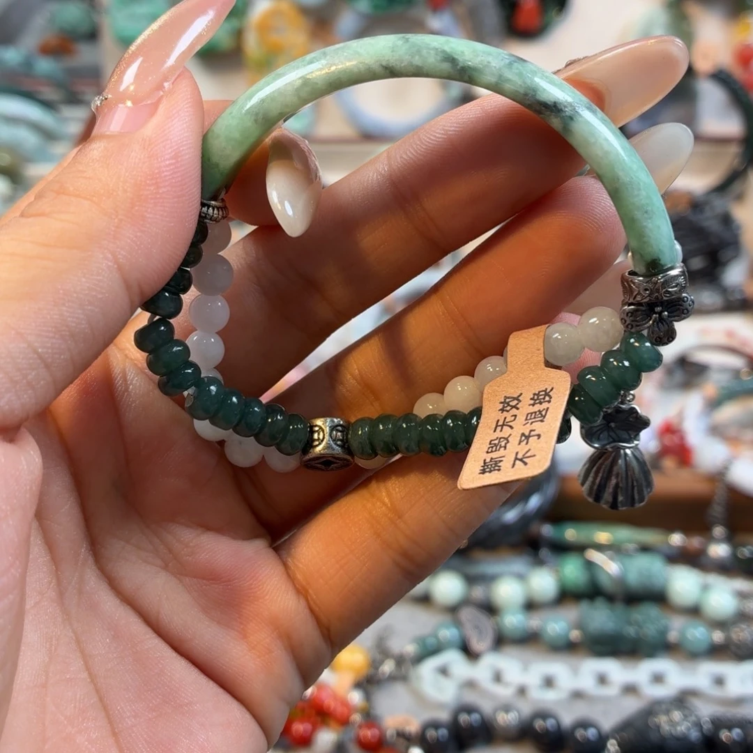 翡翠未镶嵌挂件手串
