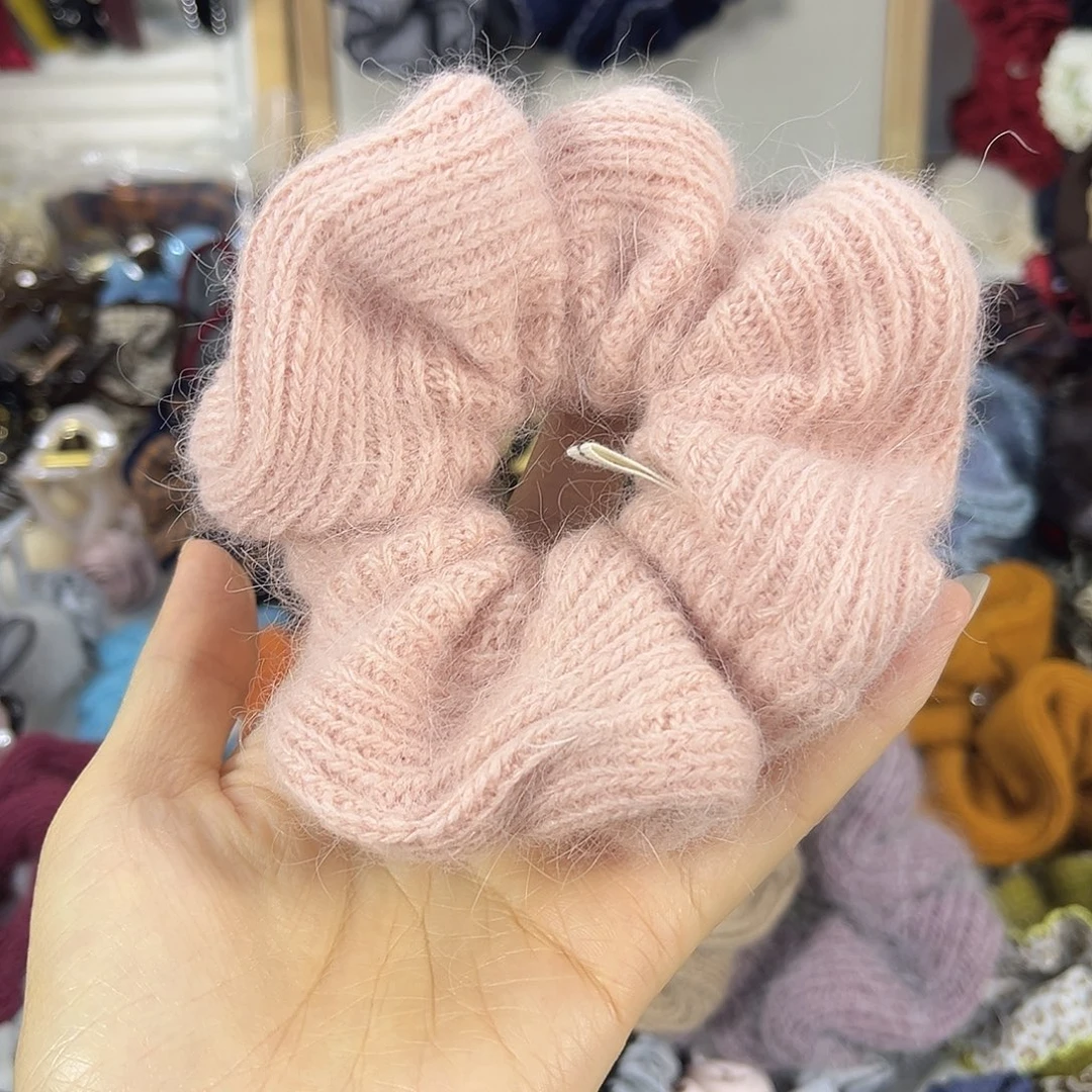 布艺非金属粉色针织肠圈