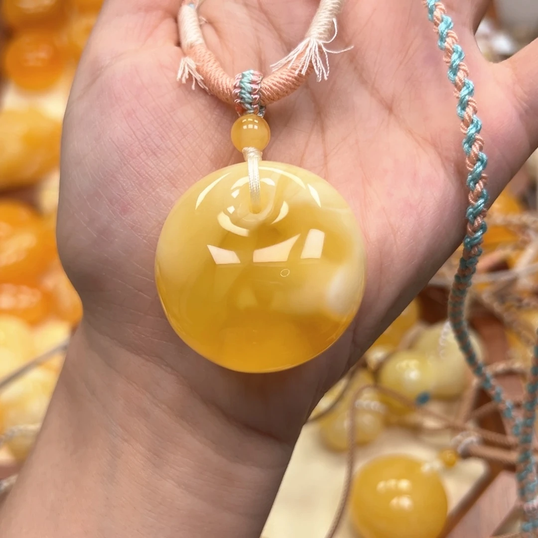 星***星琥珀未镶嵌颈饰蜜蜡