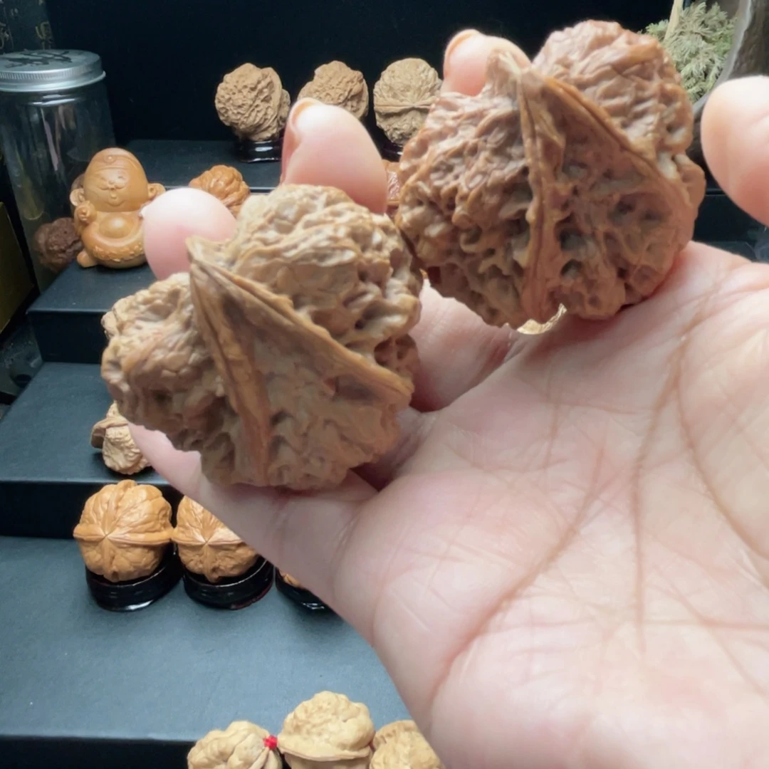 文玩核桃吊坠悬崖佛肚…………