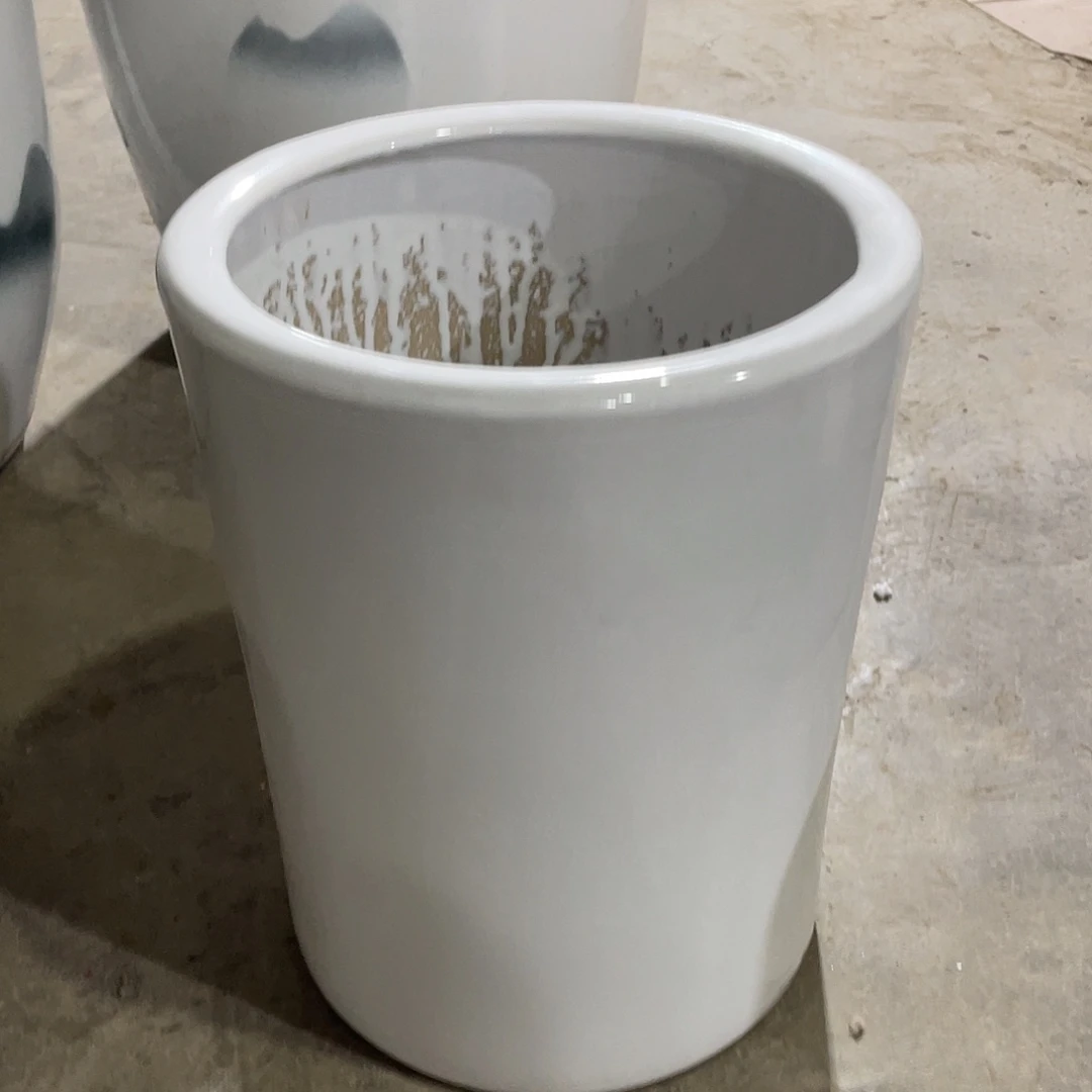 低白直筒中号瑕疵盆