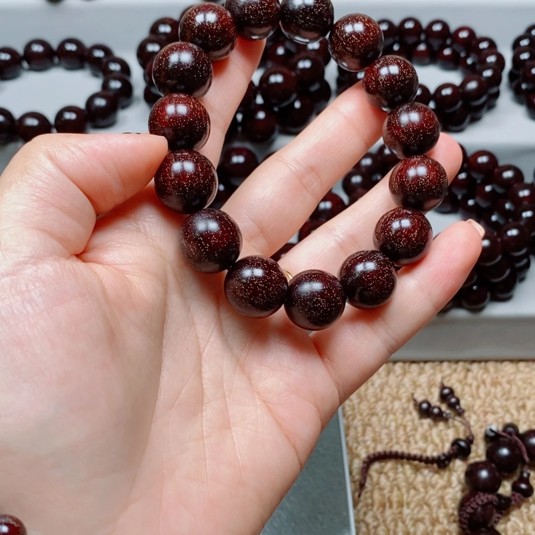 檀香紫檀（小叶紫檀）战**十