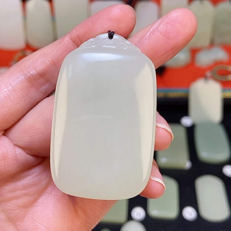 【闪购商品】颈饰未镶嵌和田玉