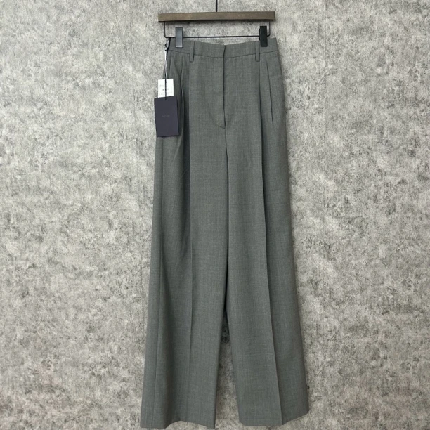 未使用 Prada/普拉达 灰色长裤