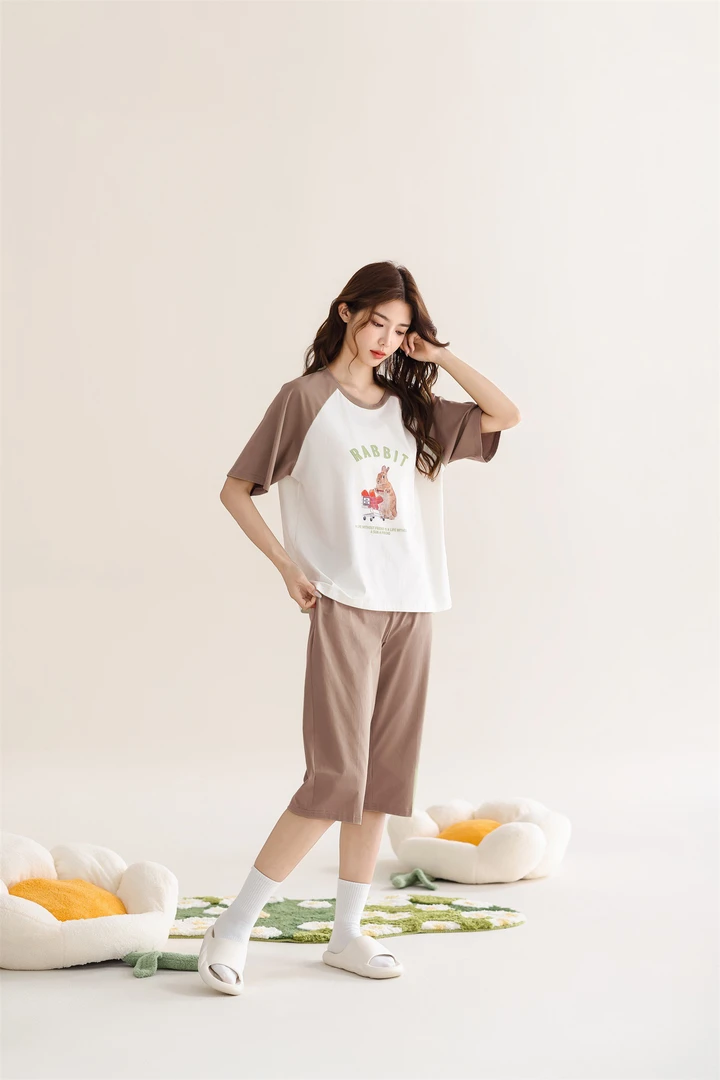 睡衣女夏季卡通休闲简约短袖七分裤家居服套装