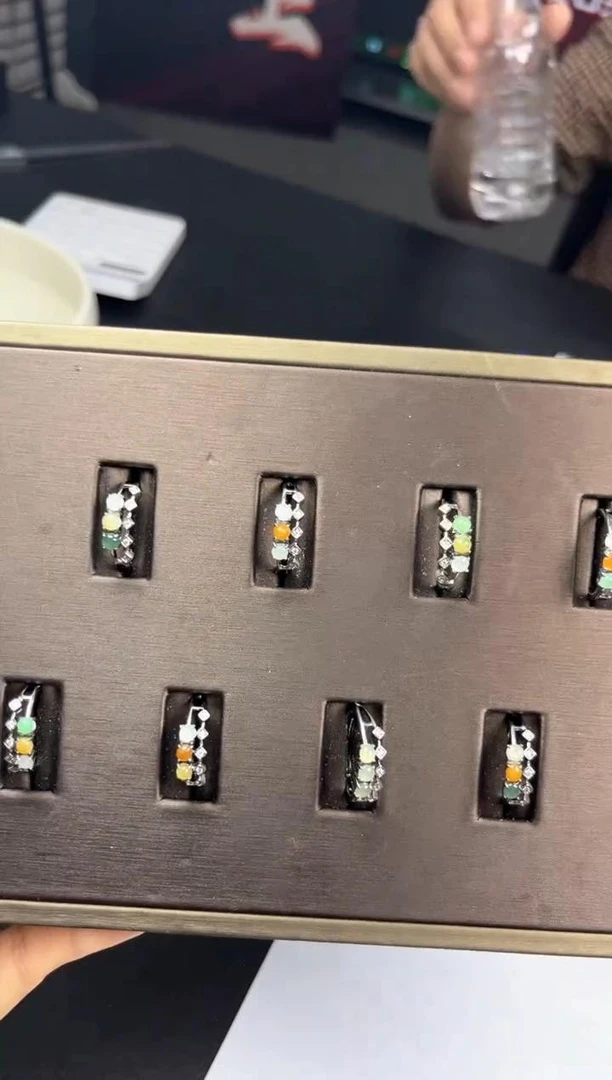 【石头说】严选-天然A货翡翠-戒指-多样性发一件-579424