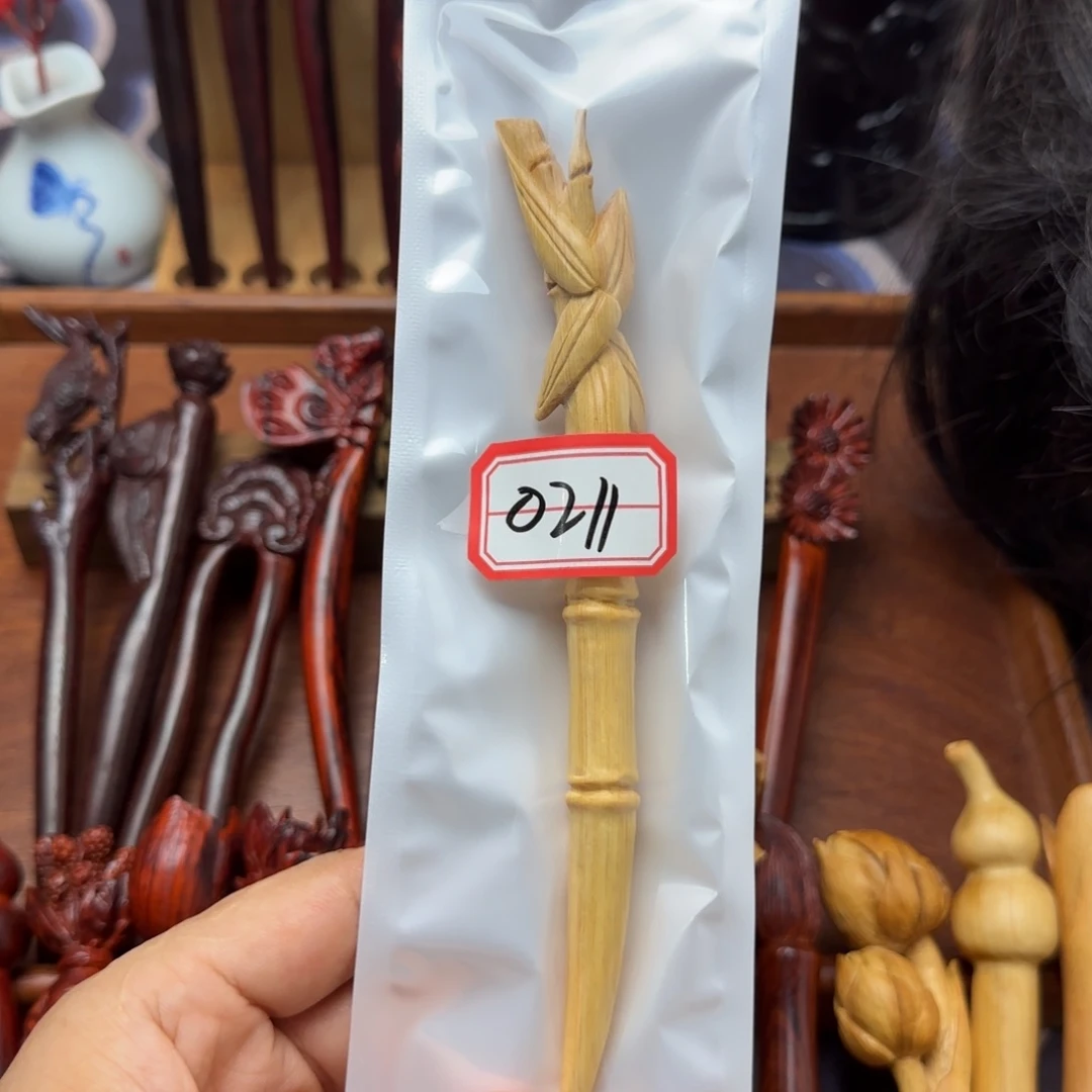 微****檀香紫檀（小叶紫檀）