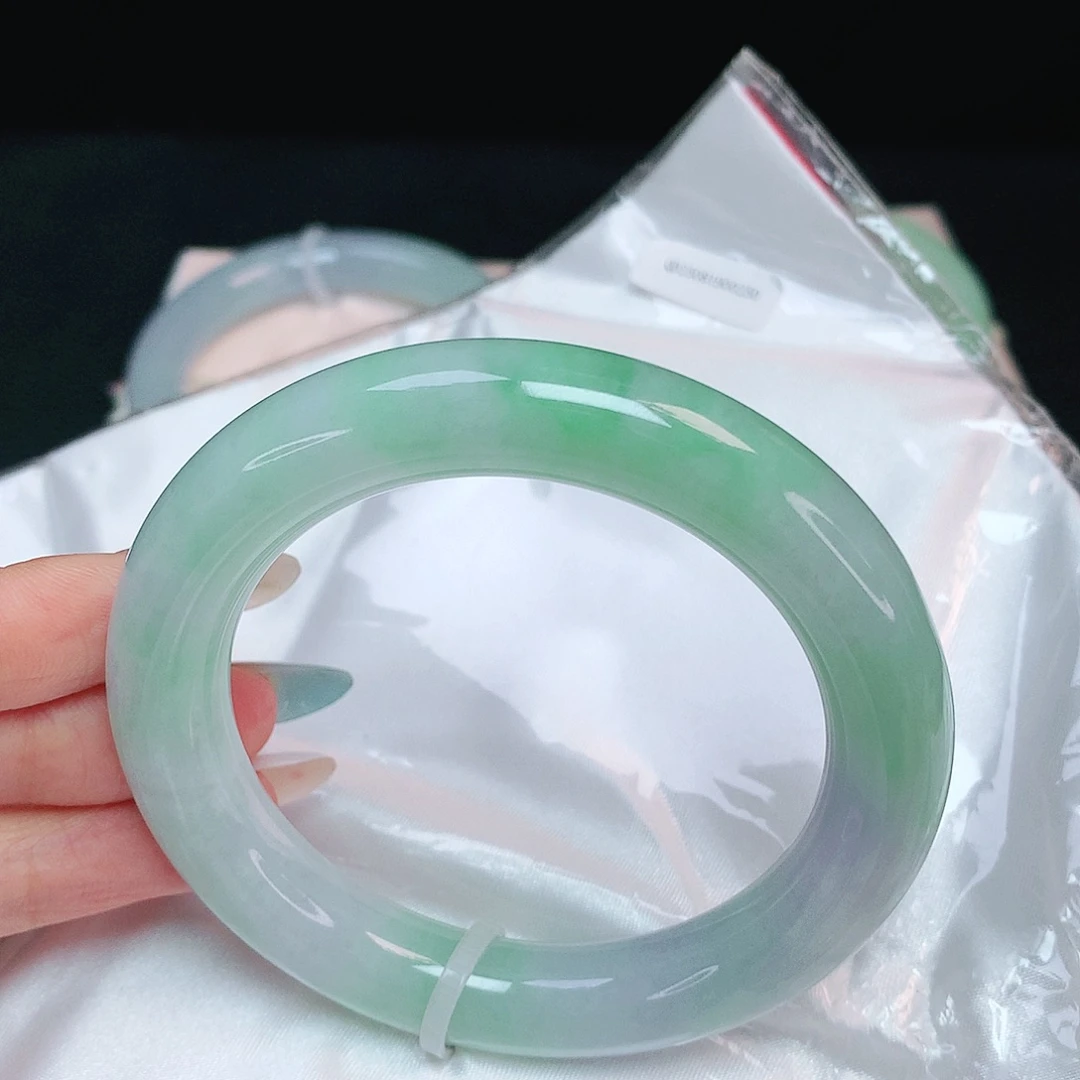 翡翠未镶嵌手镯胖圆54.2