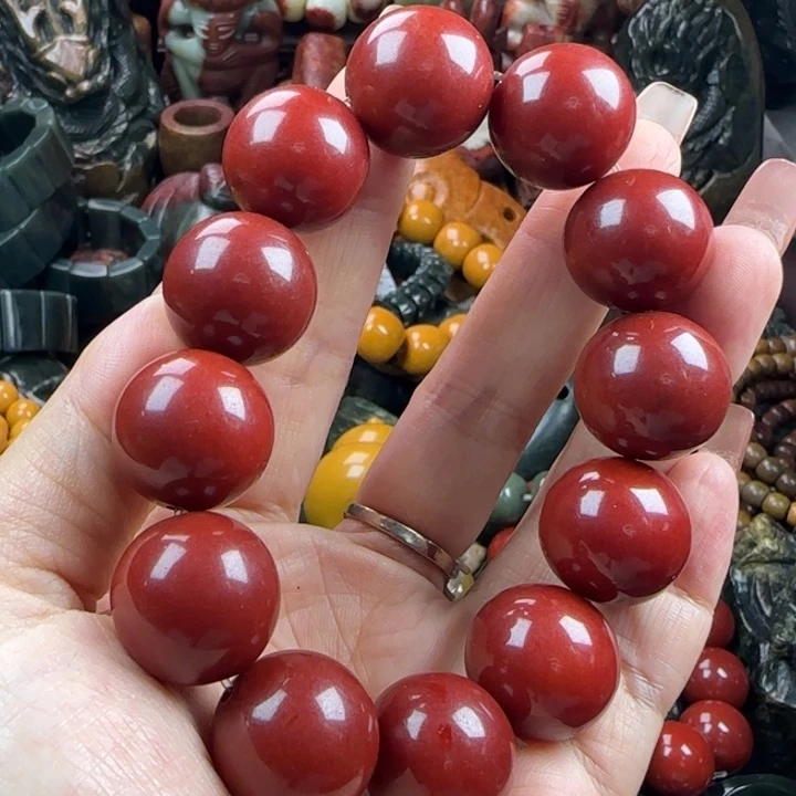 透闪石质玉未镶嵌珠宝奇石