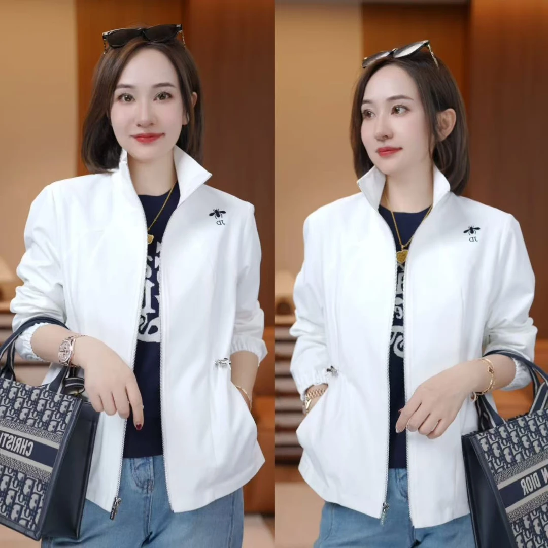 JDND轩羽【蜜蜂冲锋衣】原创刺绣字母小蜜蜂时尚软壳冲锋衣XY2599