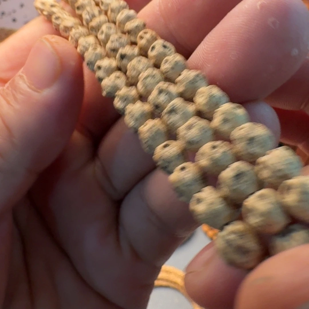 柏香籽/百香籽吊坠