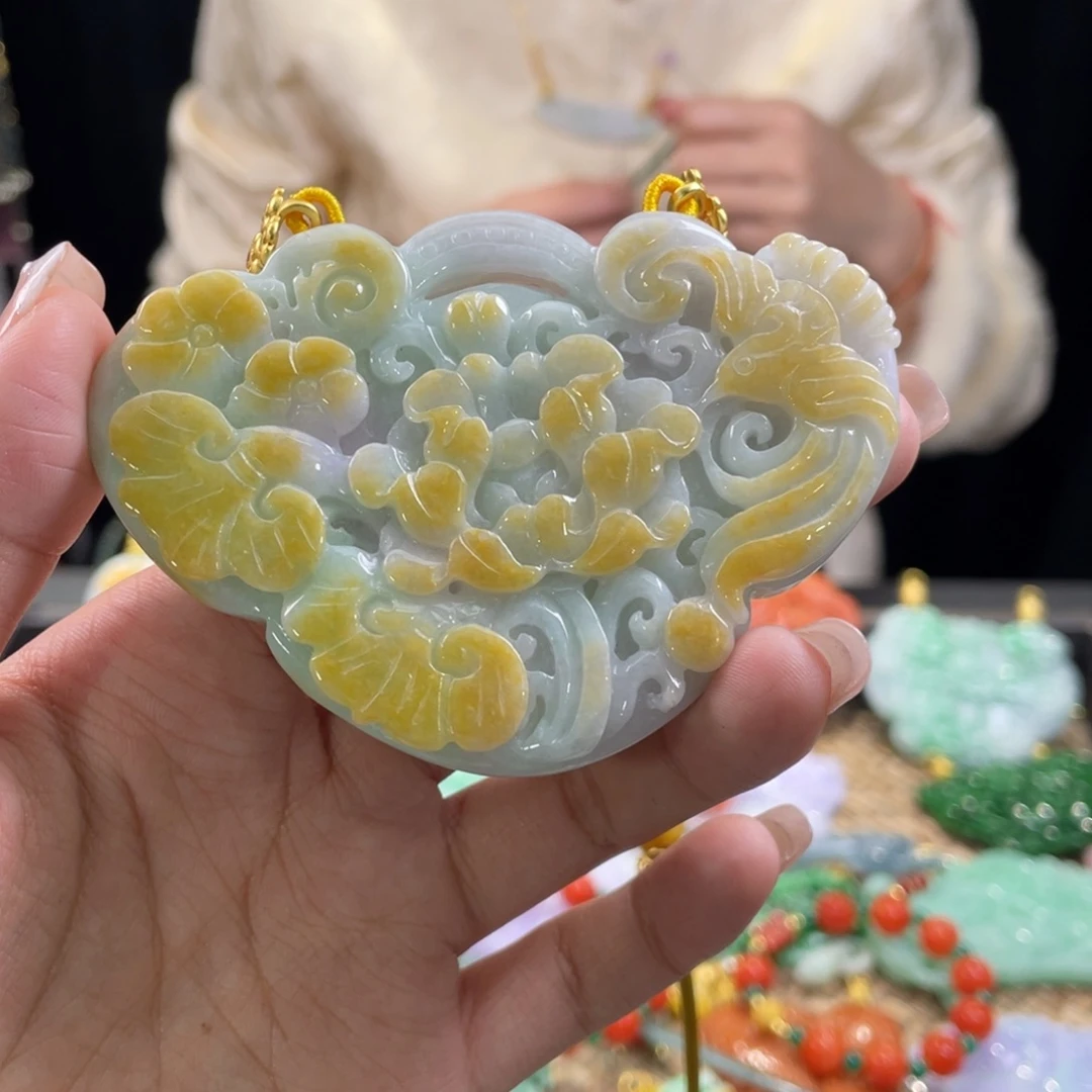 翡翠颈饰未镶嵌代编织