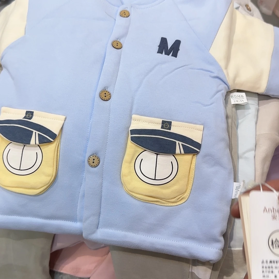 80尺码可以吗小女孩在