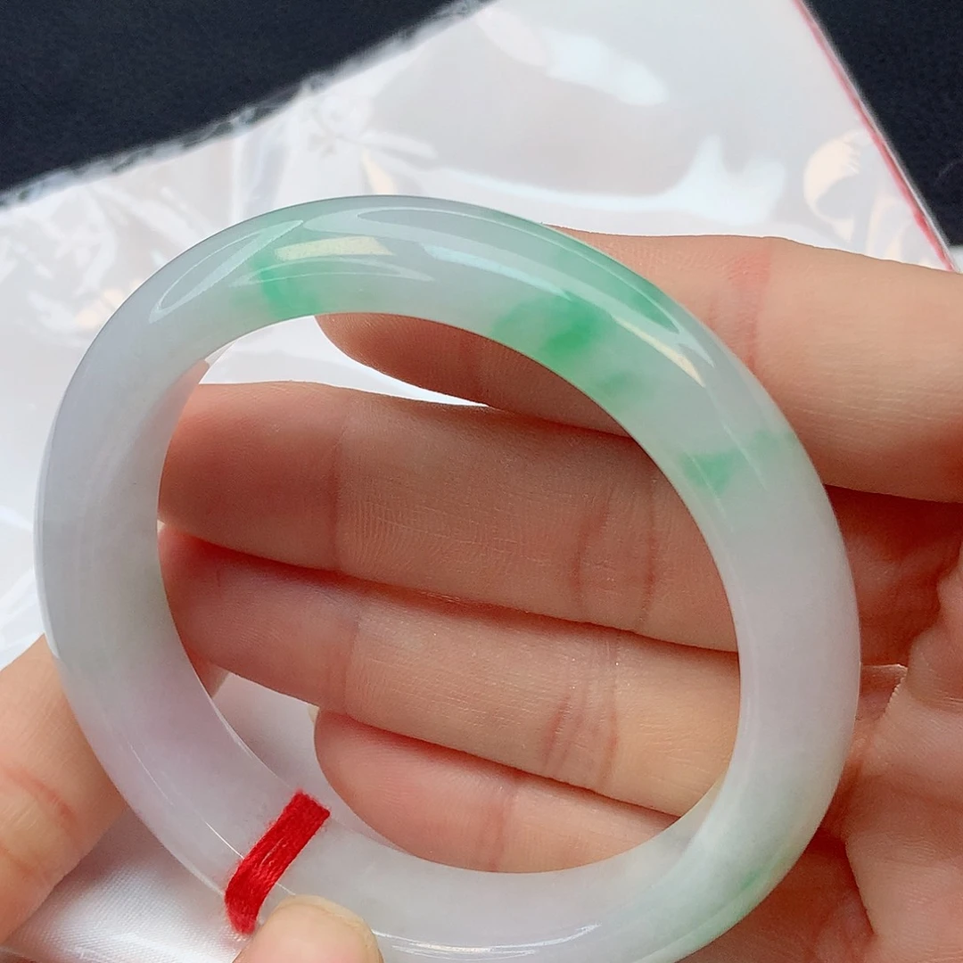 未镶嵌手镯翡翠55