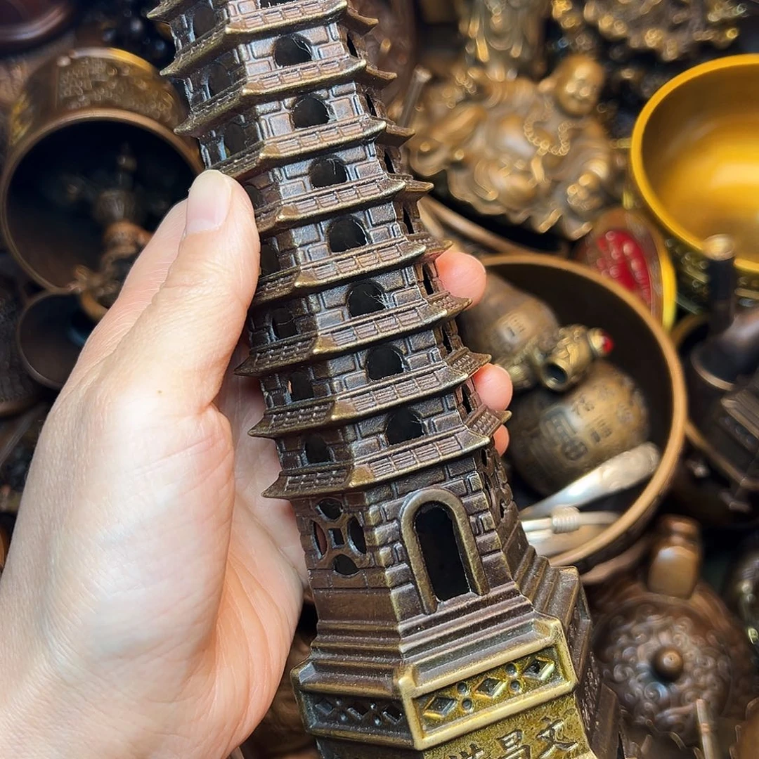 精美铜器工艺品等