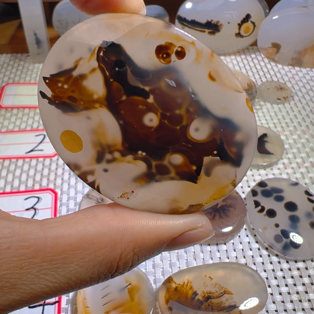 玛瑙/玉髓未镶嵌颈饰